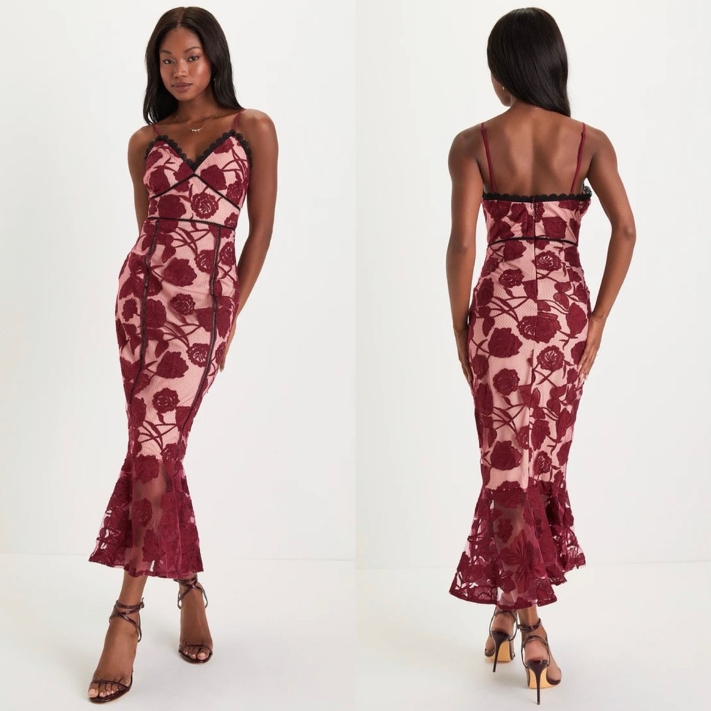 NWT Lulus Alluring Dream Floral Embroidered Mesh Lace Midi Dress Burgundy